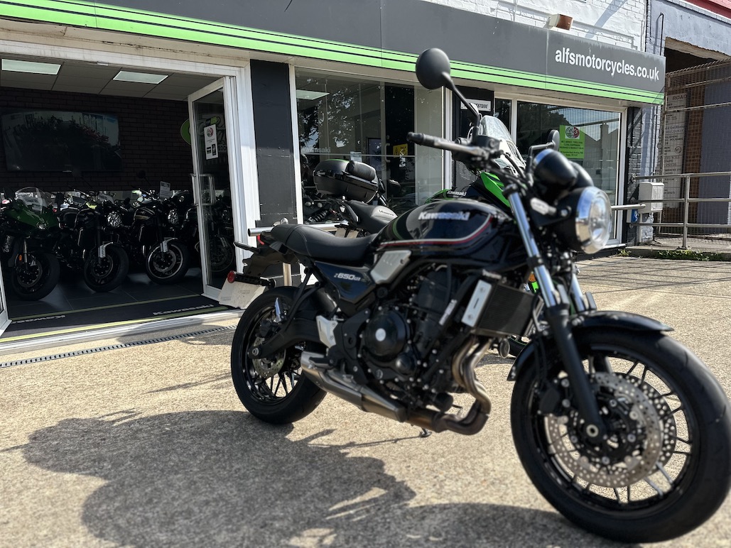 Unleashing Retro charisma With Kawasaki Z650rs